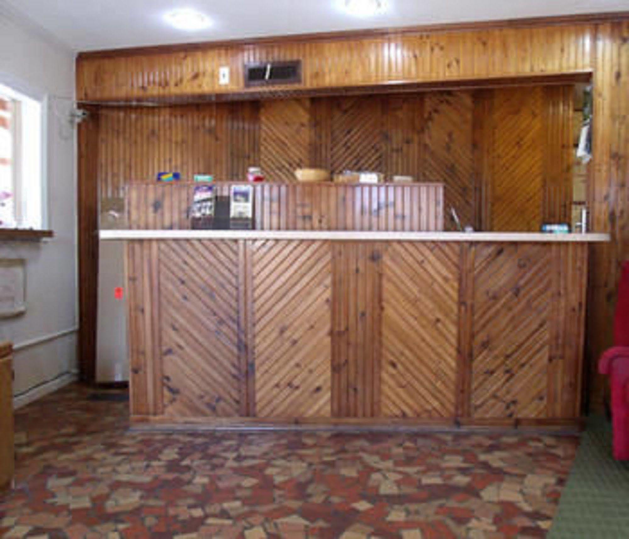 Woodlawn Hills Motel Henderson Extérieur photo